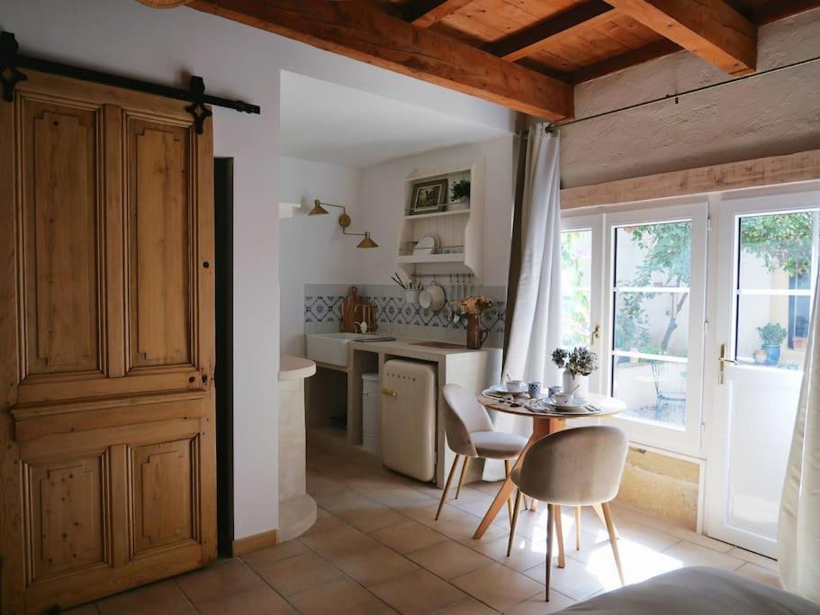 Apartmán Les Songes D'Augustine Aigues-Vives  Exteriér fotografie